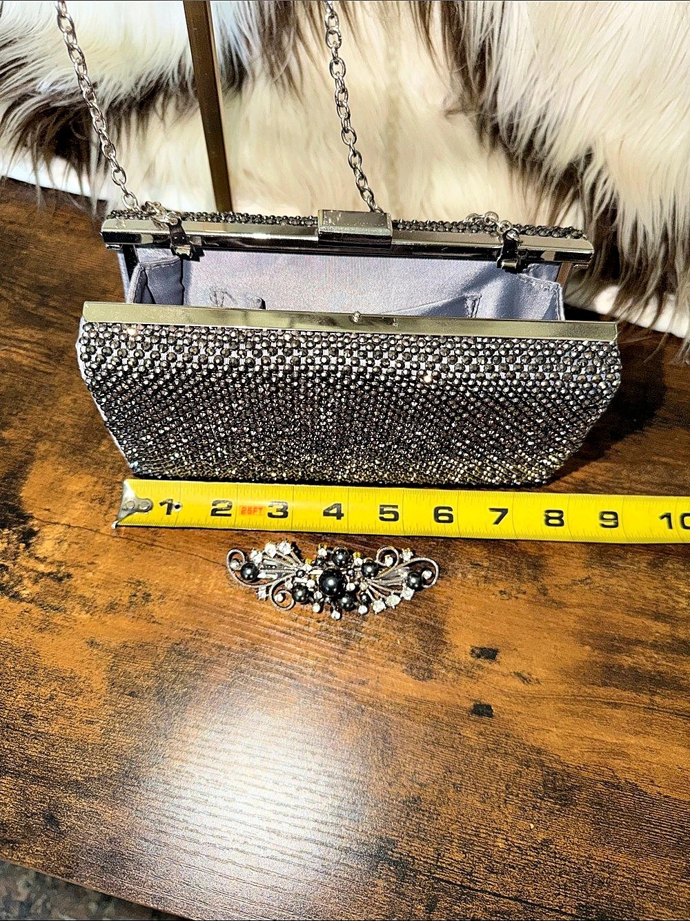 Beaded Chain Clutch in Black & Silver Like New